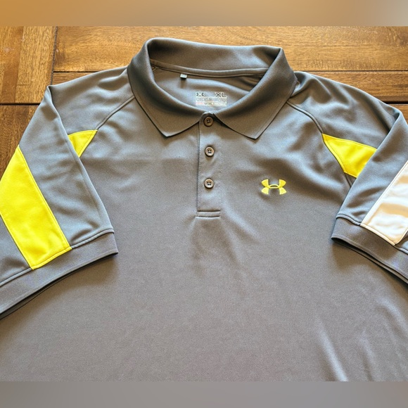 Men’s UA Golf Polo - Picture 3 of 5